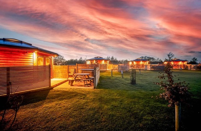 1 bedroom accommodation in Fitling, Nr Hornsea