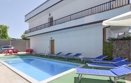 1 Bedroom Amazing Apartment In Palmi
