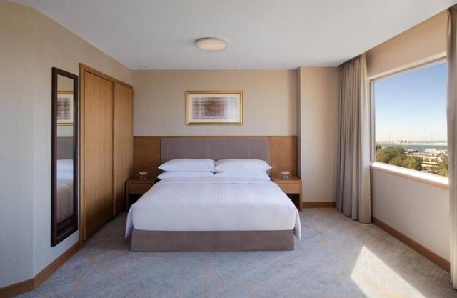 1 Bedroom Apartment Near Gold Souk Metro BY E R
