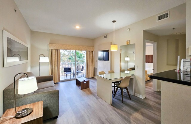 1 Bedroom Apartment @ The Point Hotel and Suites