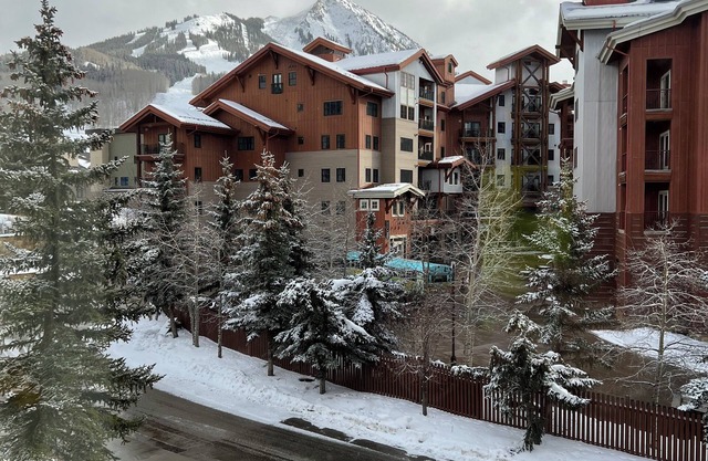 1 Bedroom Condo inside of Grand Lodge hotel at base of ski lifts Crested Butte
