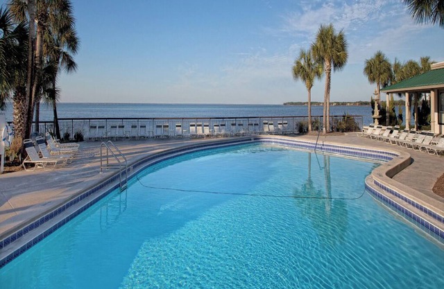 1 Bedroom Condo, Sleeps 4, in Destin, at Wyndham Bay Club!