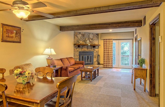 1-Bedroom Condo w/Fireplace in Sugar Mountain