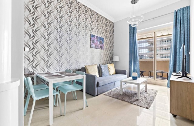 1 Bedroom in Dubai Marina opp Dmcc metro station