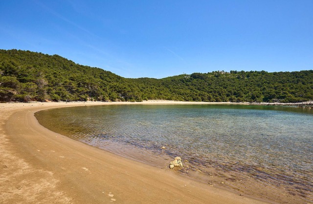 1 bedroom lovely apartment in Saplunara