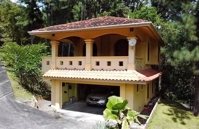 1-BEDROOM MOUNTAIN COTTAGE - ALTOS DEL MARIA