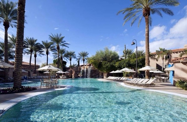 1 Bedroom - Sheraton Desert Oasis - Full Resort Access - GOLF!