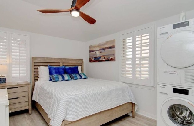 1 Bedroom Single family L-602824 by Houzlet