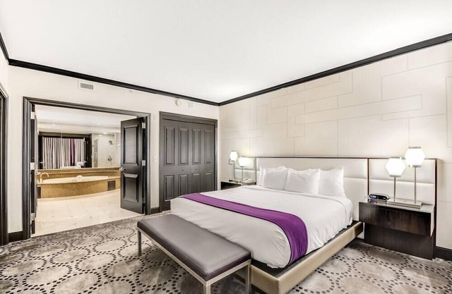 1-Bedroom Suite at a 4⭐️ Hotel