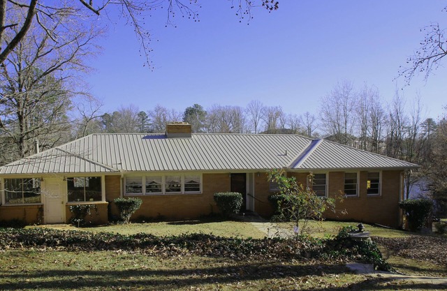 10 acre valley view with Fenced Yard near Furman and downtown GVL