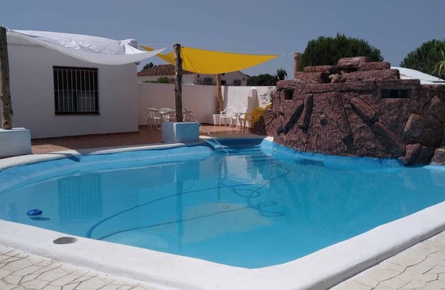 ! 10 minutes away from the beaches of Isla Cristina! Ideal house to disconnect.