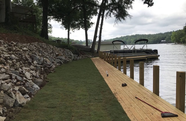 100+ feet of lake front and breath taking views!