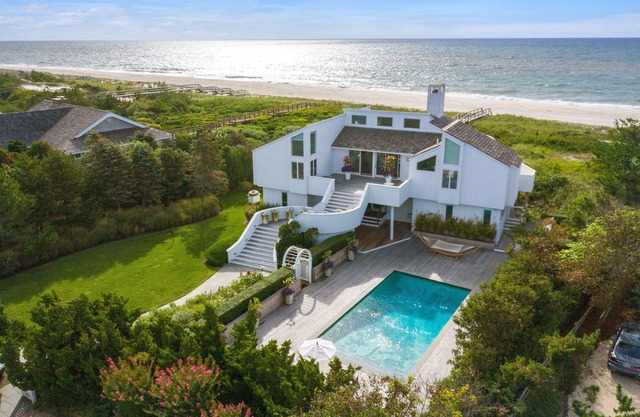 100 % Oceanfront Luxury Summer Rental in the Hampton, NY