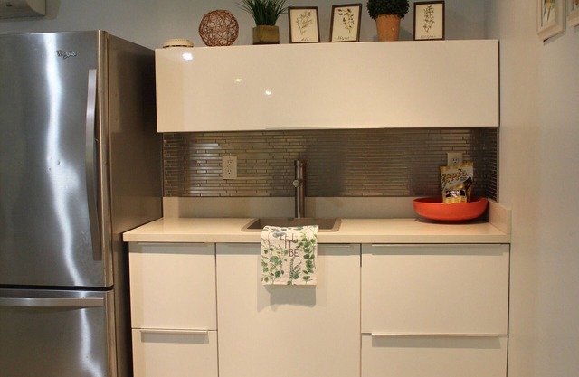 1000 sqft home less than 3 miles from campus!