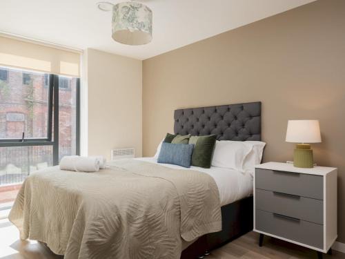 101 Richmond Row · Richmond Row City Apartment Free Secure Parking Pass The Keys