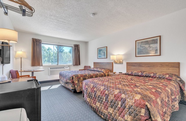 108 Accessible ADA Two Queen Room