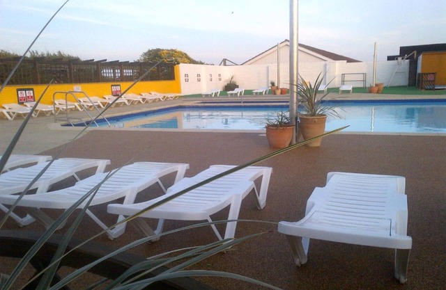 10A Medmerry Park 2 Bedroom Chalet