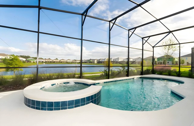 10BD Bella Vida Beautiful Home Near Parks (BV 303)