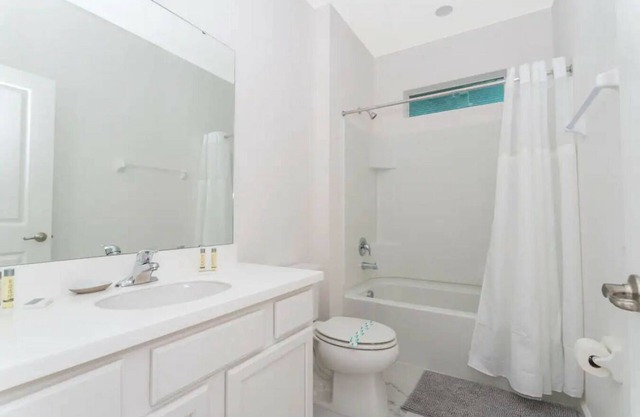 10BD Bella Vida Luxury House Near Disney (BV 4458)