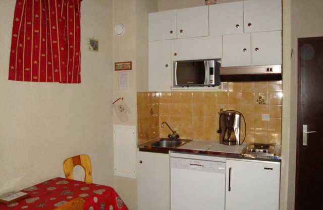 10m from ski slopes, 3rd floor, balcony, parking, tv, ski locker, 20m², Pralognan-la-Vanoise