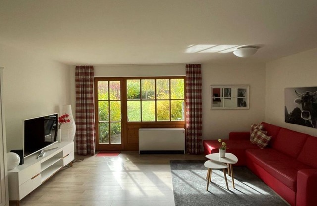 11-2 - Moderne Ferienwohnung für 4 Personen mit Terrasse - Ferienwohnungen im Feriendorf Reichenbach