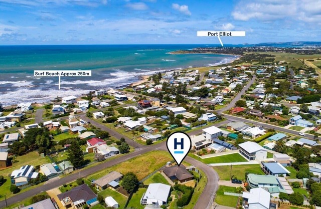 11 Elizabeth - Ocean Glimpses - Wi-Fi