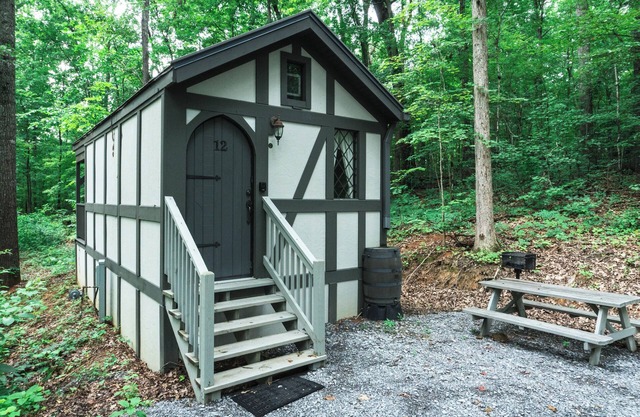 #12 Carlotta - Tiny Home Cottage
