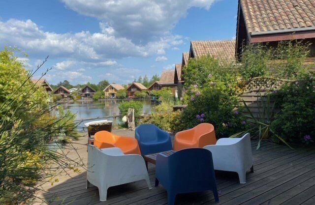 128 - Lovely chalet for 7 people, near Lake Hourtin