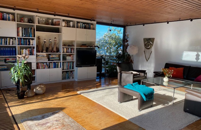 128 sqm/4 rooms: sunny feel-good bungalow with garden