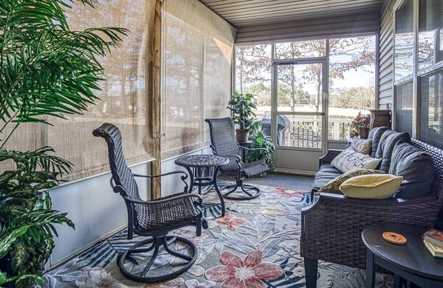 13 Viajero Way - A beautiful home on Coronado Golf course near Lakes Balboa and