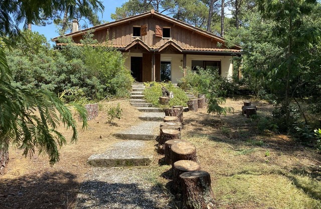 135 - Chalet ideal for 8 people in Maubuisson