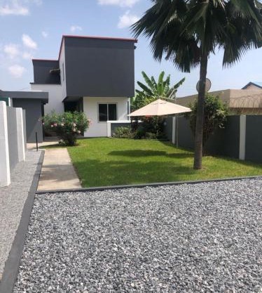 14 Mango St Taifa