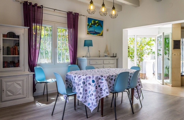 142-Empuriabrava, house very confortable with garden, wifi free