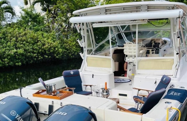 $150 PER HR Grady White 33 Ft Boat. Max10 guests. Inbox us