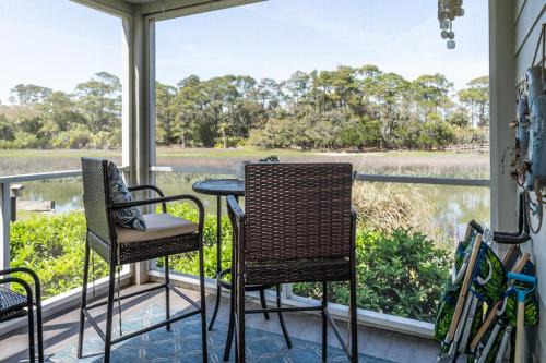 158 Beach Club Villa - Coastal Comfort with Stunning Marsh Views
