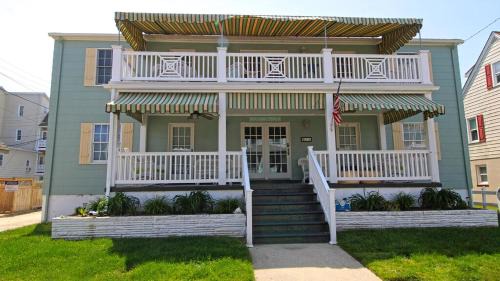 16 Jefferson St #1