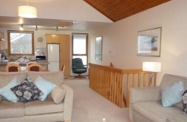 19 KESWICK BRIDGE, family friendly, with a garden in Keswick