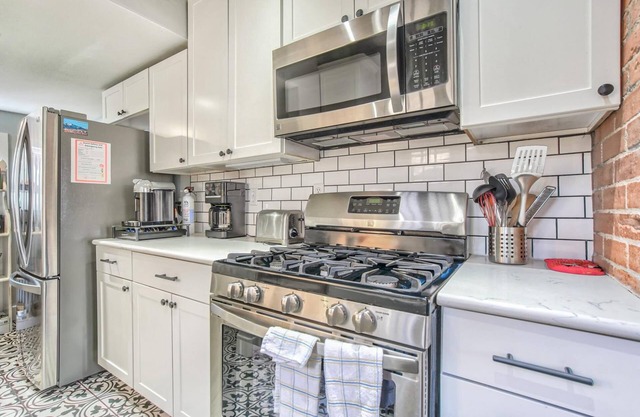 1BD Lovely Cottage Dogs Welcome Near Olympic Training Center