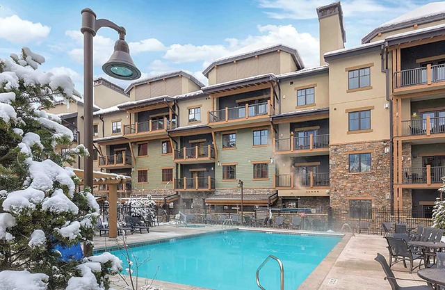 1br 1ba at gondola to PC/Canyons village; Available 6 nights during Sundance '26