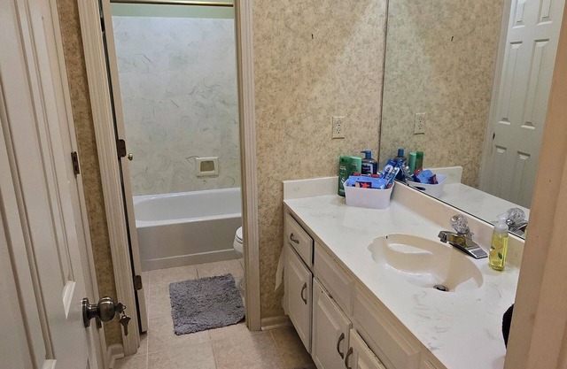 1BR/1BA on a 2 acre Wooded Lot - See the Deer!