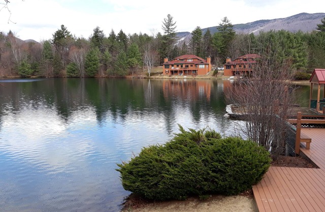 1BR condo near Recreation Center, pool and hot tub