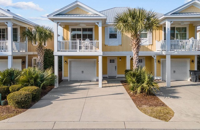 2/2 Townhome North Beach Resort- Pools, Hot tubs, Lazy River and More...