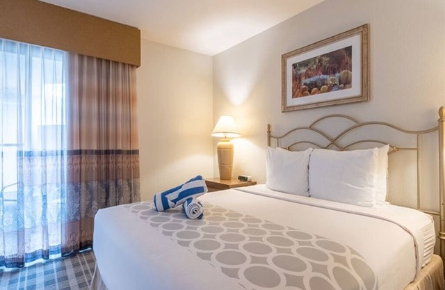 2 Bd Suite