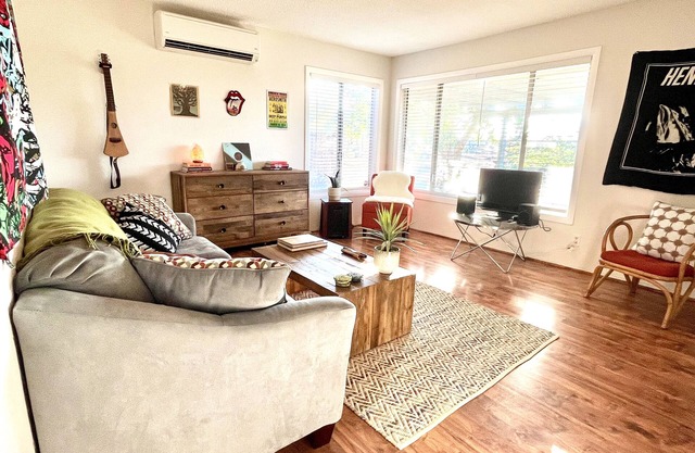 2 Bed Desert Getaway-Ranch Vibes near Old Town YV