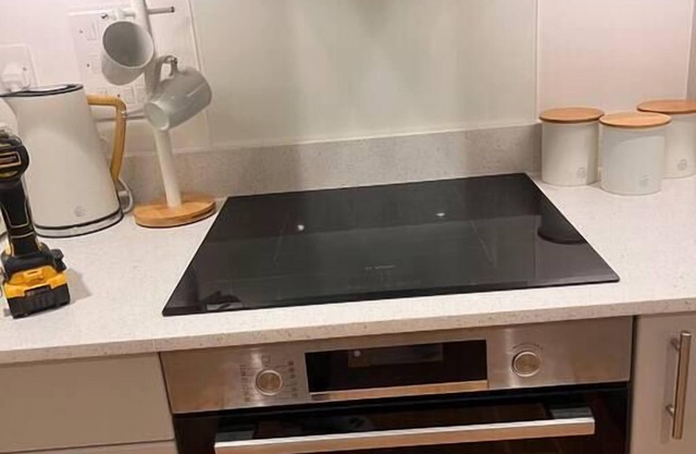 2 bed modern town house