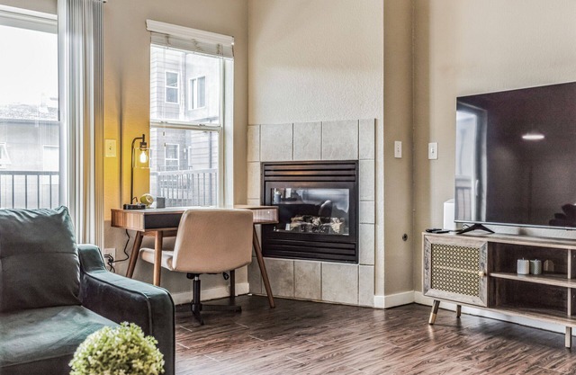2 Bedroom 2.5 Bathroom Townhouse 202