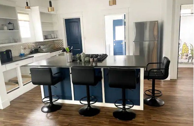 2 Bedroom 2 Bath Home in Center of San Antonio!nn