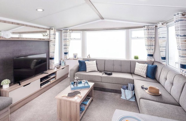 2 bedroom accommodation in Cresswell beach
