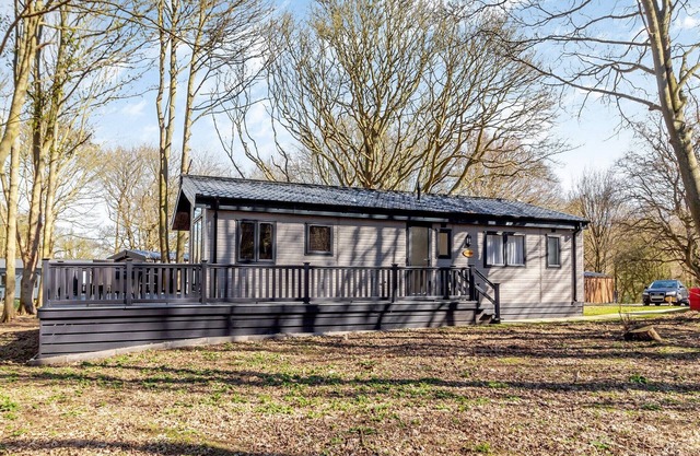 2 bedroom accommodation in Woolverstone, Ipswich