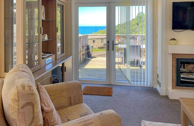 2 bedroom accommodation in Tresaith Beach, Cardigan, Ceredigion